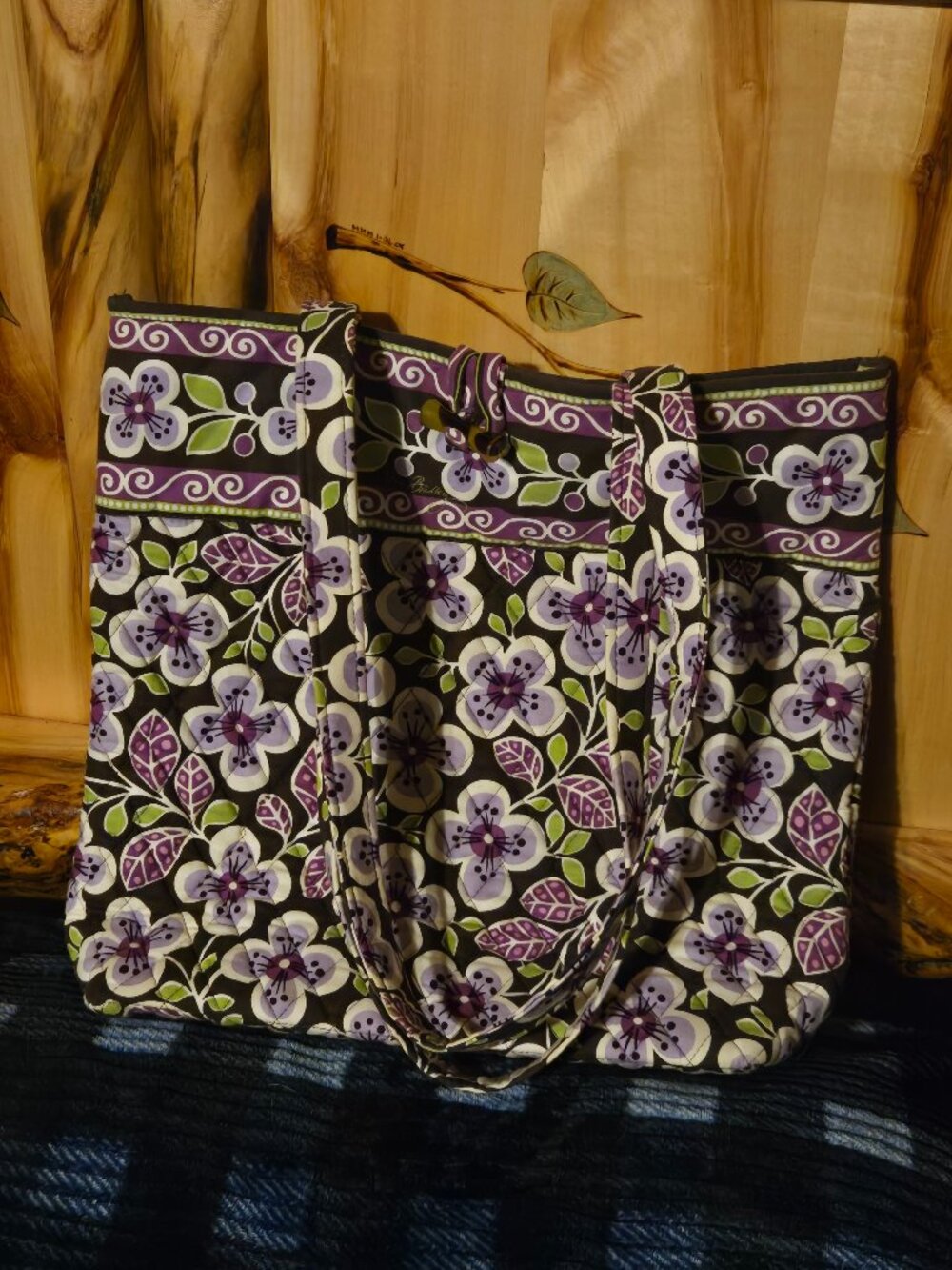 Vera Bradley Tote in Plum Petals EUC